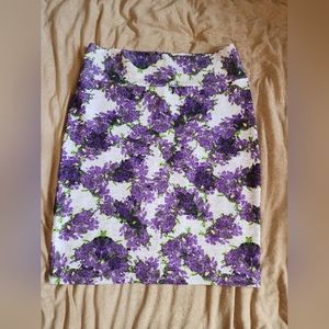 LuLaRoe Lilac Floral Pencil Skirt